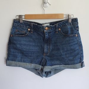 Universal Thread Vintage Midi Jean Shorts Denim Size 8